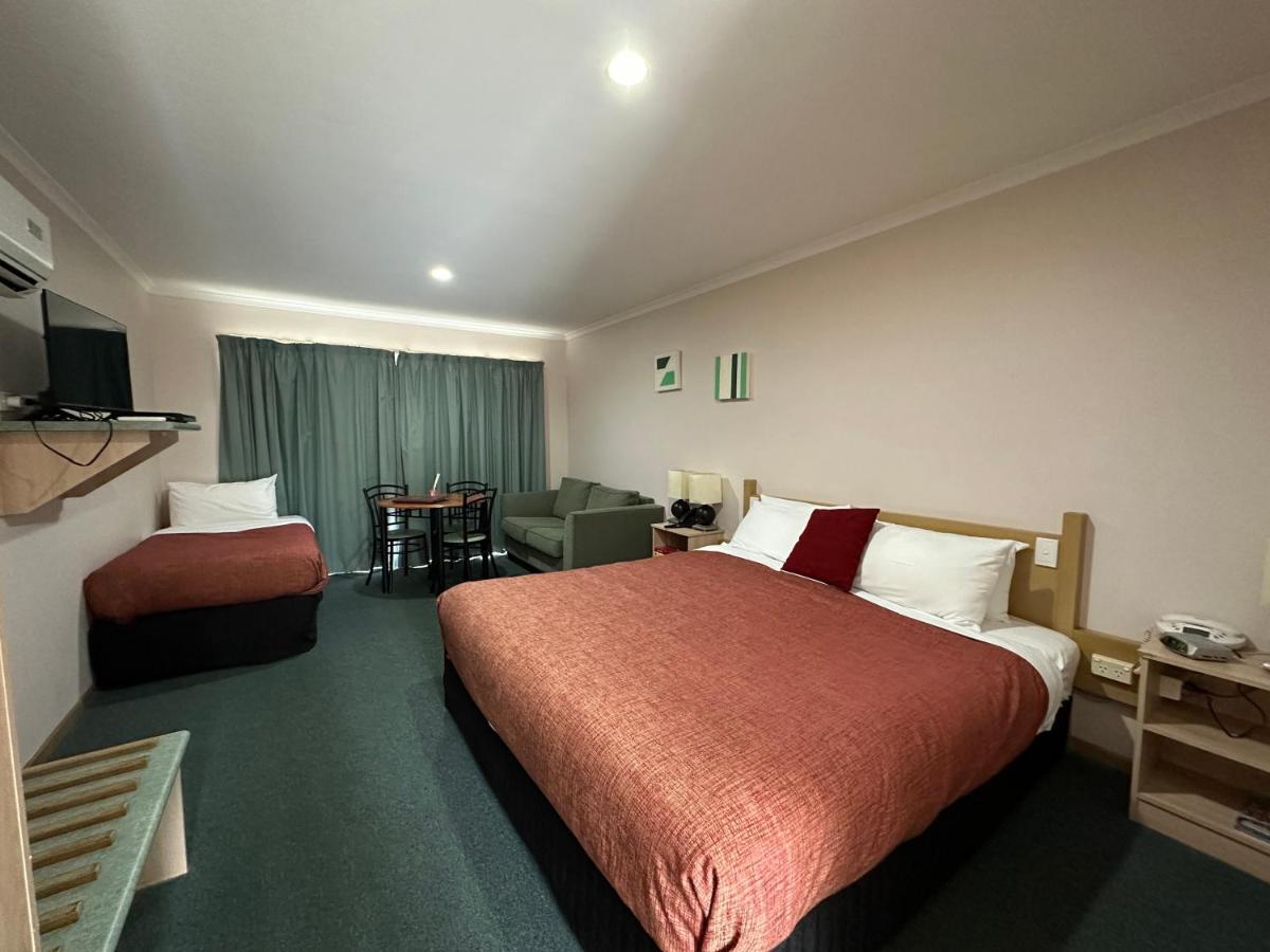 Rose Garden Motel Джилонг Екстериор снимка