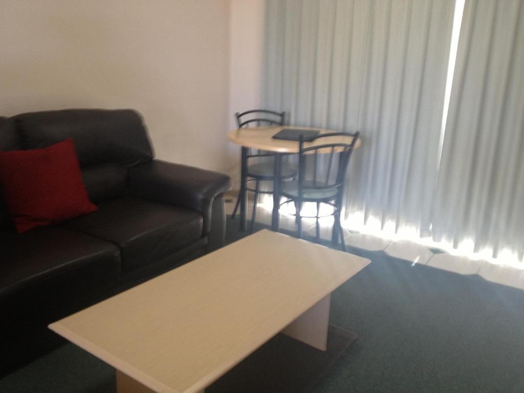 Rose Garden Motel Джилонг Стая снимка