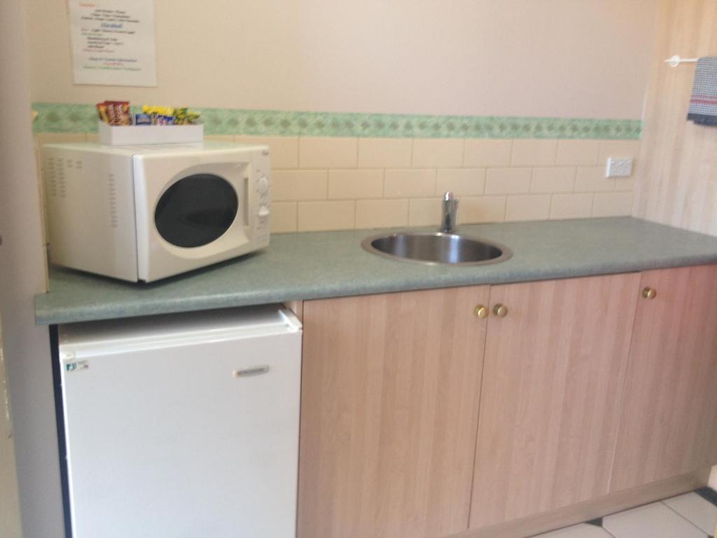 Rose Garden Motel Джилонг Стая снимка