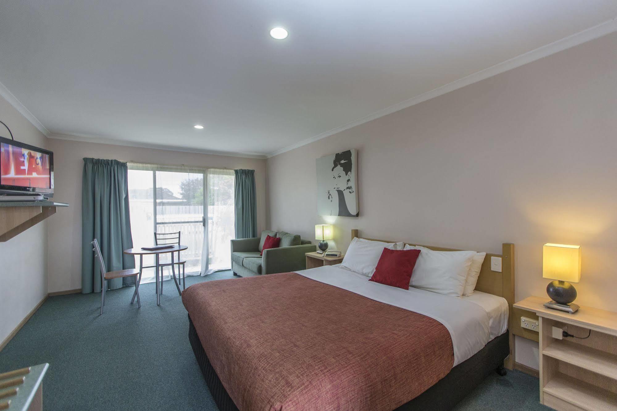 Rose Garden Motel Джилонг Екстериор снимка