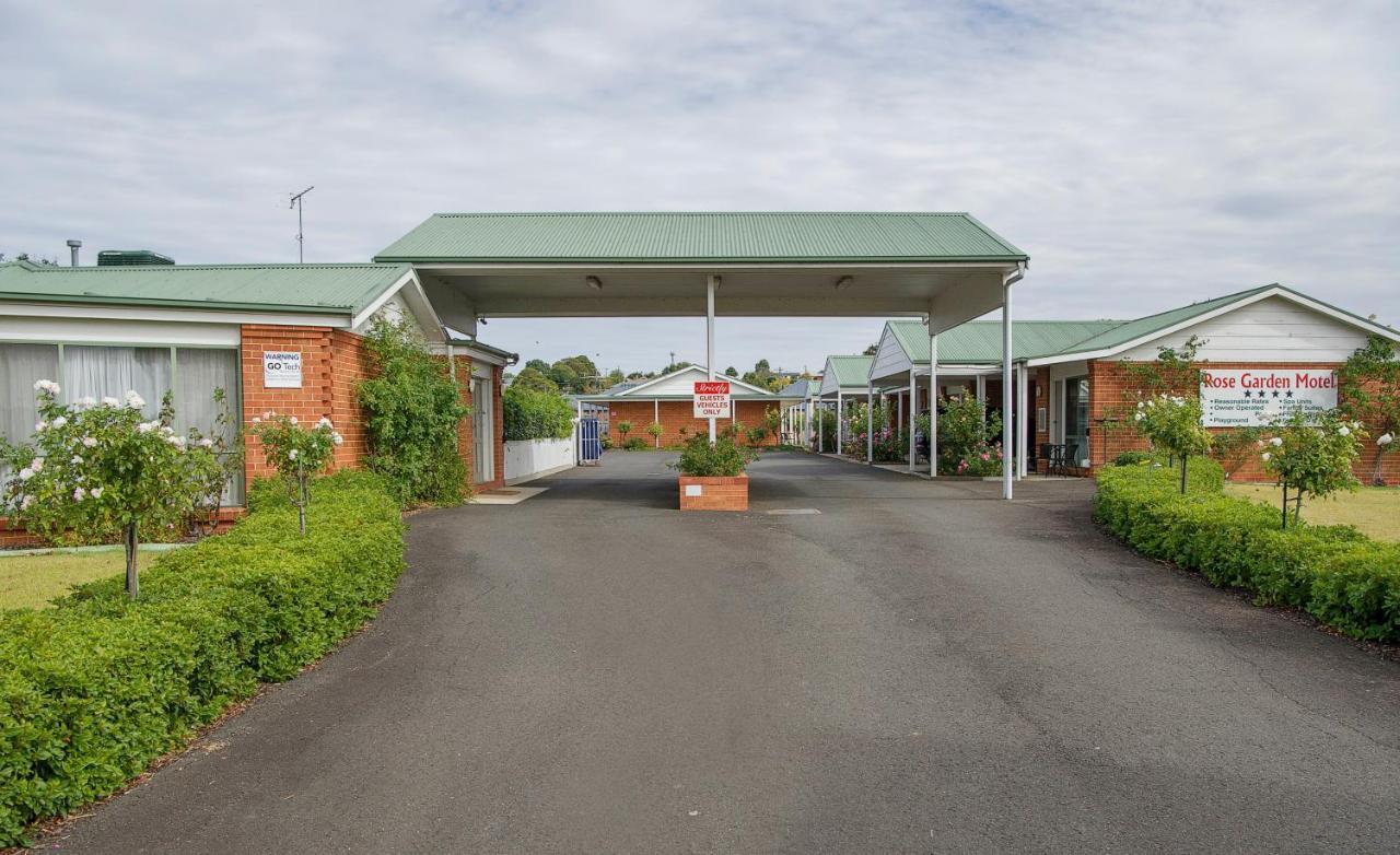 Rose Garden Motel Джилонг Екстериор снимка